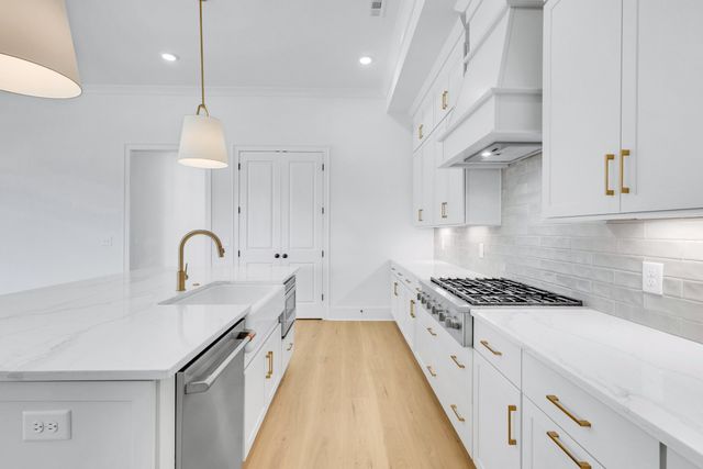 8213 Ashbury Ct, College Grove, TN 37046