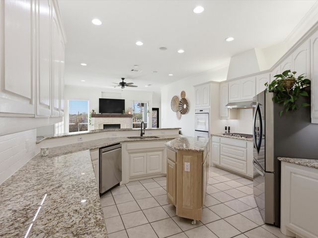 7316 Bishop Court, Fort Worth, TX 76179