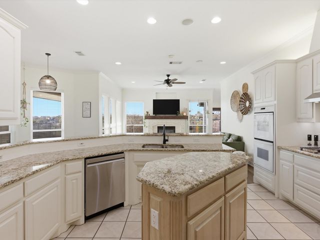 7316 Bishop Court, Fort Worth, TX 76179