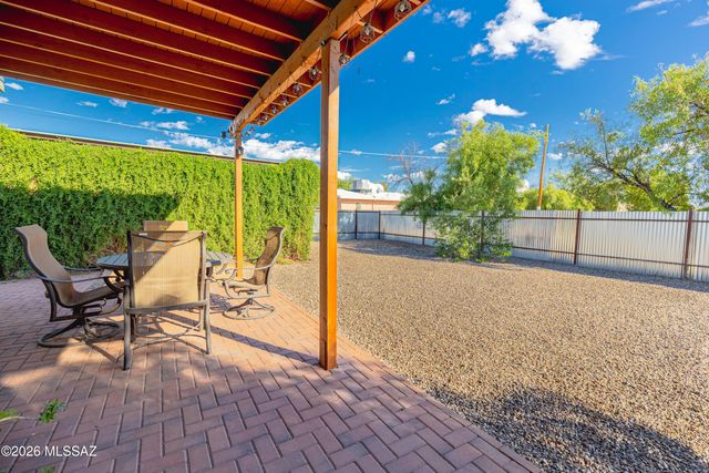 3732 E Pima Street, Tucson, AZ 85716