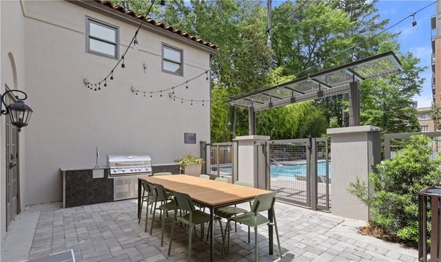 2420 Peachtree Road 1347, Atlanta, GA 30305