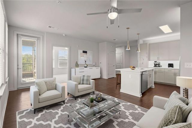 2420 Peachtree Road 1347, Atlanta, GA 30305