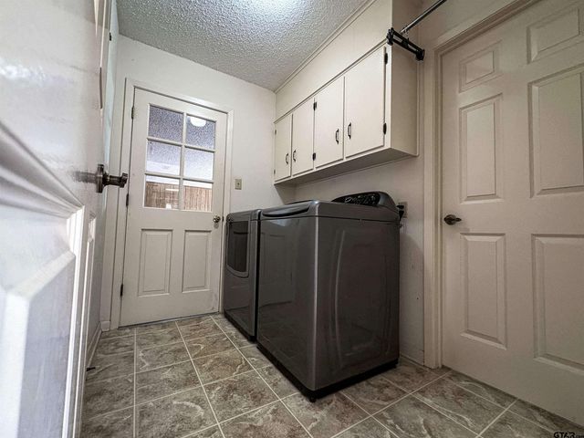 802 Circle Drive, Winnsboro, TX 75494