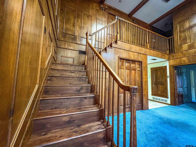 802 Circle Drive, Winnsboro, TX 75494