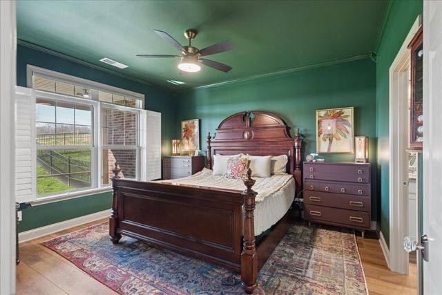 1063 Callaway Dr, Lebanon, TN 37087