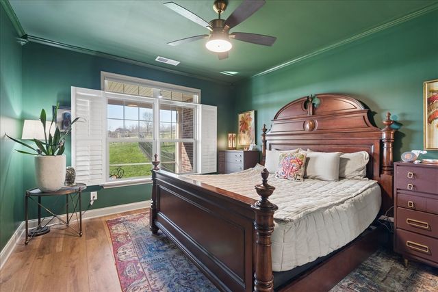 1063 Callaway Dr, Lebanon, TN 37087