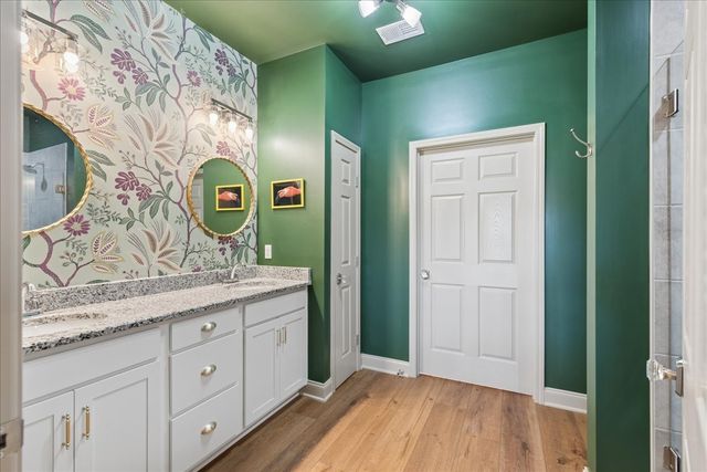 1063 Callaway Dr, Lebanon, TN 37087