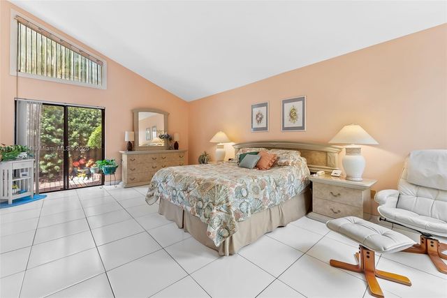 7665 Sierra Dr W, Boca Raton, FL 33433