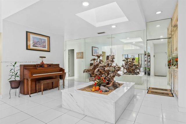 7665 Sierra Dr W, Boca Raton, FL 33433