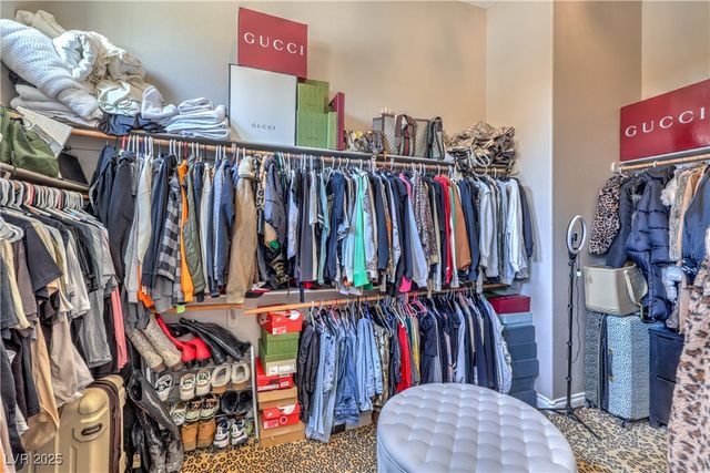 5855 Boulder Brook Court, Las Vegas, NV 89149