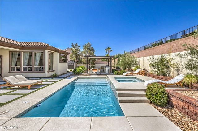 5855 Boulder Brook Court, Las Vegas, NV 89149