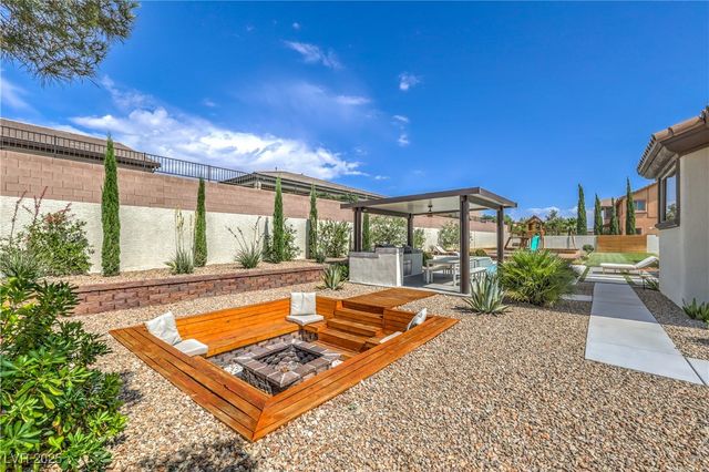 5855 Boulder Brook Court, Las Vegas, NV 89149