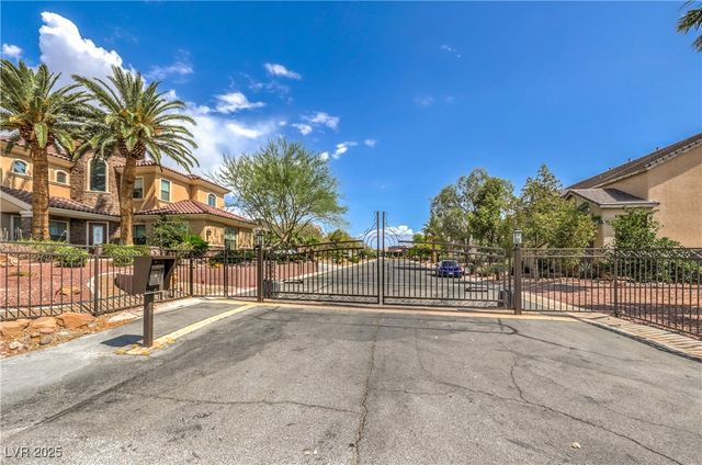 5855 Boulder Brook Court, Las Vegas, NV 89149