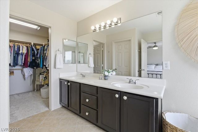 8104 Loma Del Ray Street, Las Vegas, NV 89131