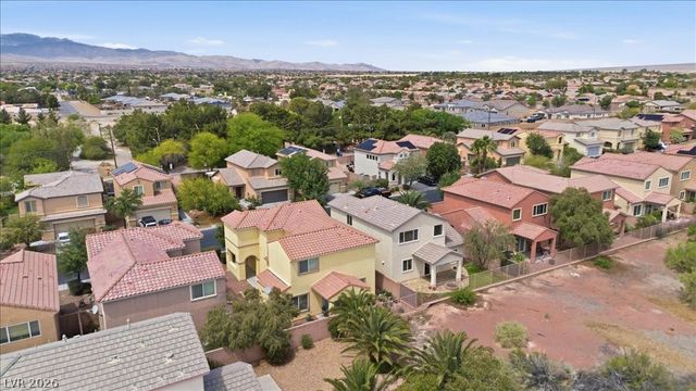8104 Loma Del Ray Street, Las Vegas, NV 89131