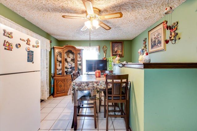 2419 N Rosenthal Ave, Wichita, KS 67204