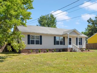 577 Matthew Ct, Clarksville, TN 37042