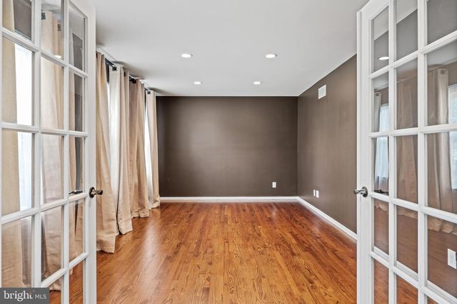 2301 DERBY DR, Cinnaminson, NJ 08077