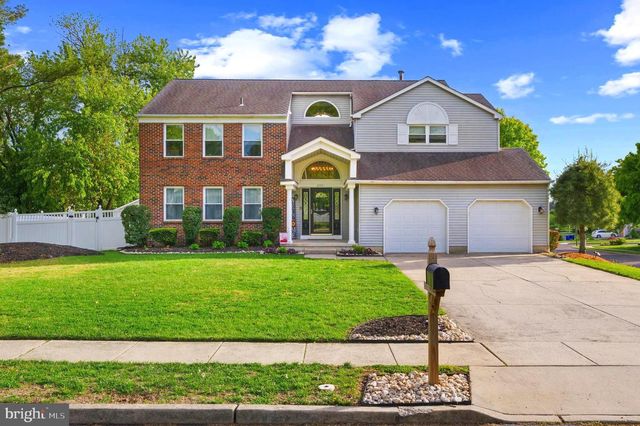 2301 DERBY DR, Cinnaminson, NJ 08077