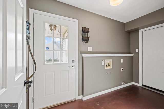 2301 DERBY DR, Cinnaminson, NJ 08077