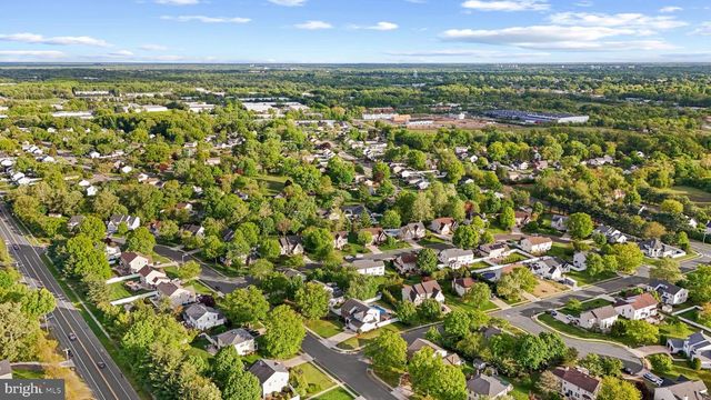 2301 DERBY DR, Cinnaminson, NJ 08077