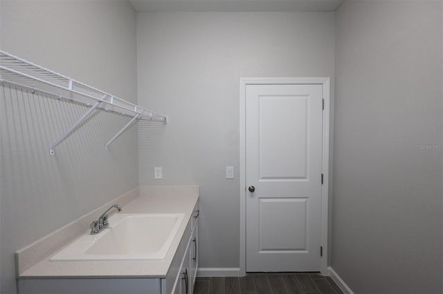 6868 YELLOW WARBLER BEND, St Cloud, FL 34773