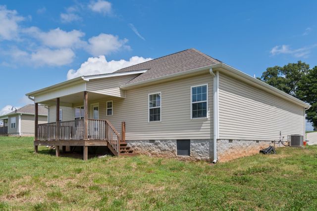 3232 Owl Hollow Rd, Belvidere, TN 37306