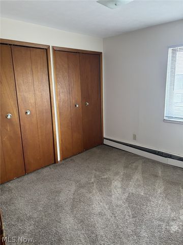 23831 David Drive 205, North Olmsted, OH 44070