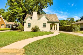 1221 Main Street, Garland, TX 75040