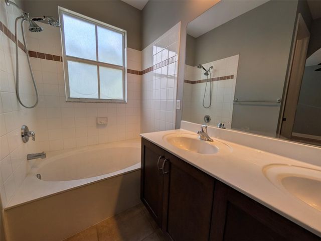 2851 W Prospect Road 701, Tamarac, FL 33309