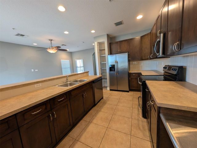 2851 W Prospect Road 701, Tamarac, FL 33309