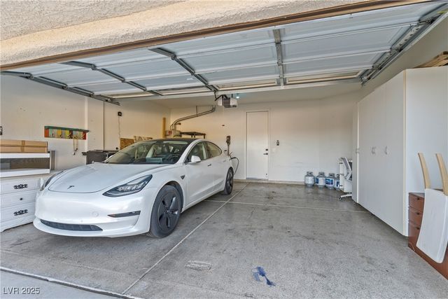 1081 Maple Bend Court, Las Vegas, NV 89138