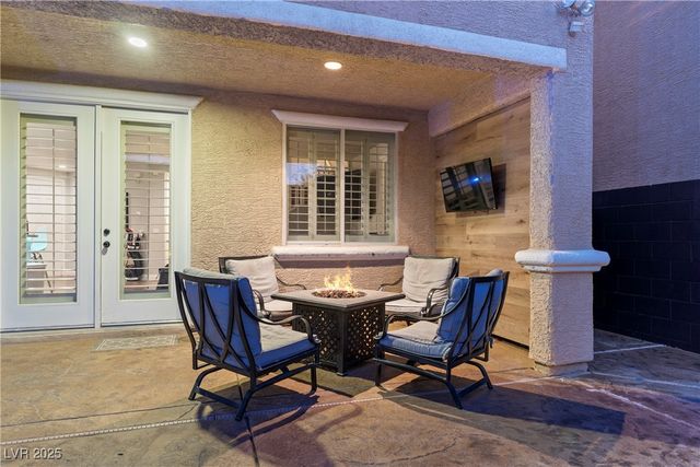 1081 Maple Bend Court, Las Vegas, NV 89138