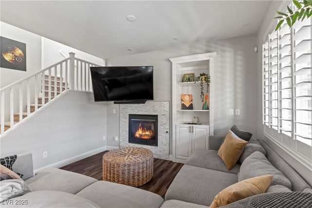 1081 Maple Bend Court, Las Vegas, NV 89138