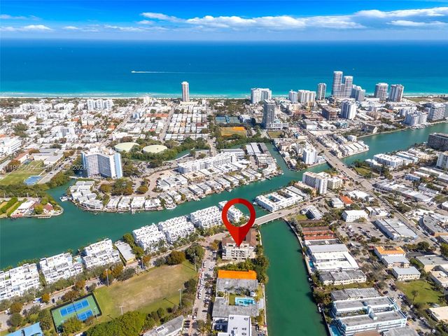10 S Shore Drive, Miami Beach, FL 33141