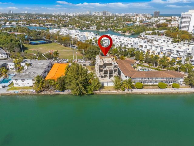 10 S Shore Drive, Miami Beach, FL 33141