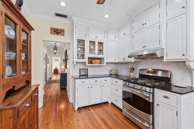 825 Alamanda Street, Boca Raton, FL 33486
