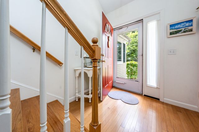 7 Ironwood Path, Mashpee, MA 02649