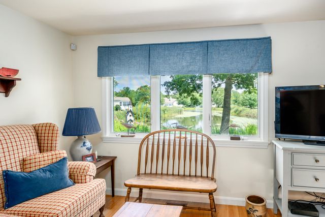 7 Ironwood Path, Mashpee, MA 02649