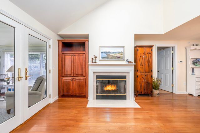 7 Ironwood Path, Mashpee, MA 02649