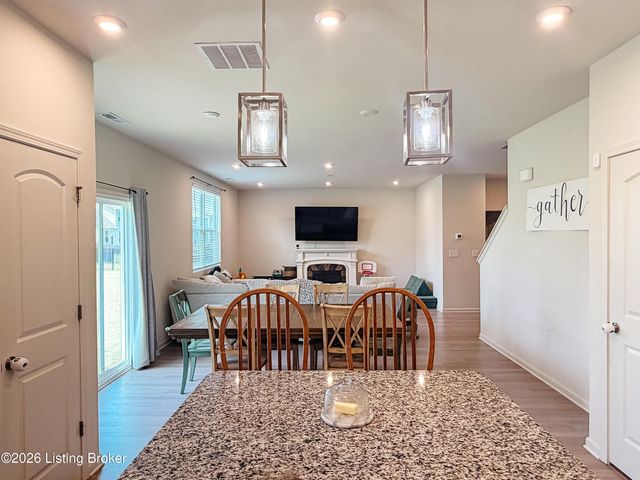 322 Vildana Ct, Shelbyville, KY 40065