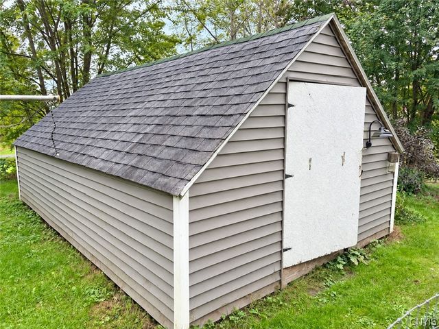 399 Pendergast Road, Granby, NY 13135