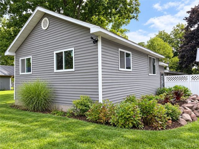 399 Pendergast Road, Granby, NY 13135