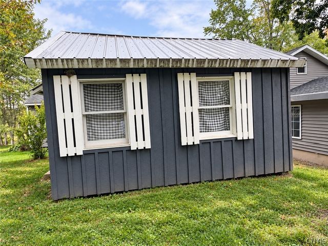 399 Pendergast Road, Granby, NY 13135