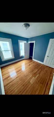 2391 Main Street, Bridgeport, CT 06606