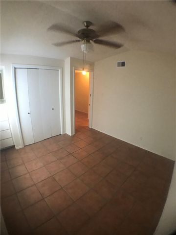 2610 Salado ST 210, Austin, TX 78705