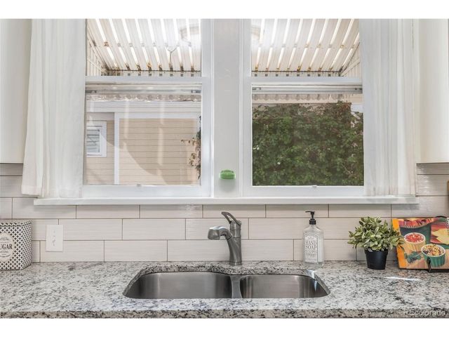 825 6th Ave, Longmont, CO 80501