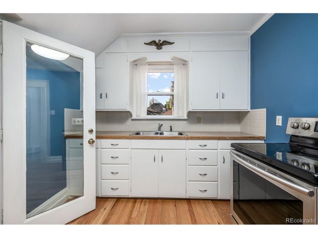 825 6th Ave, Longmont, CO 80501