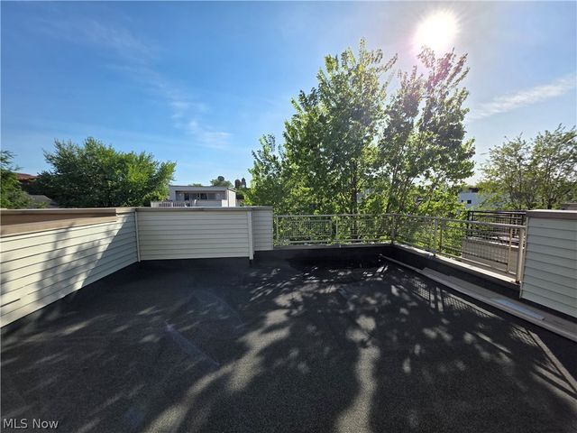 2282 W 5th Street, Cleveland, OH 44113