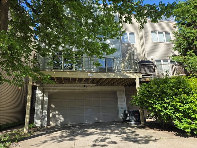 2282 W 5th Street, Cleveland, OH 44113
